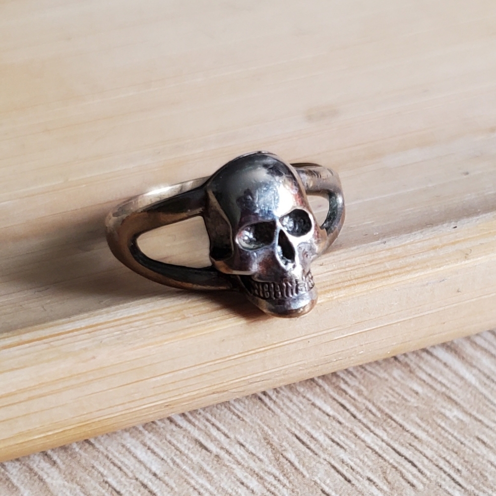 Silver Skull Ring